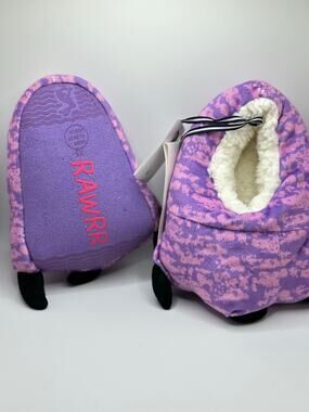 Joules Dinosaur Slippers Size 9/10 kids- adorable gift for the dino lover!